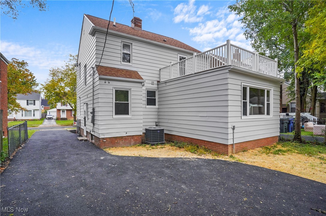 3734 Bainbridge Road Cleveland Heights, OH 44118 - Photo 40 of 41