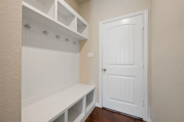 $525,000 | 123 Mossy Creek Trail, Rhome, TX 76078