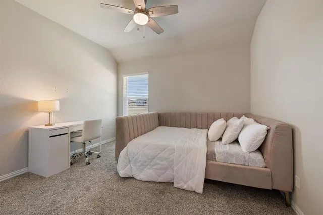 $525,000 | 123 Mossy Creek Trail, Rhome, TX 76078