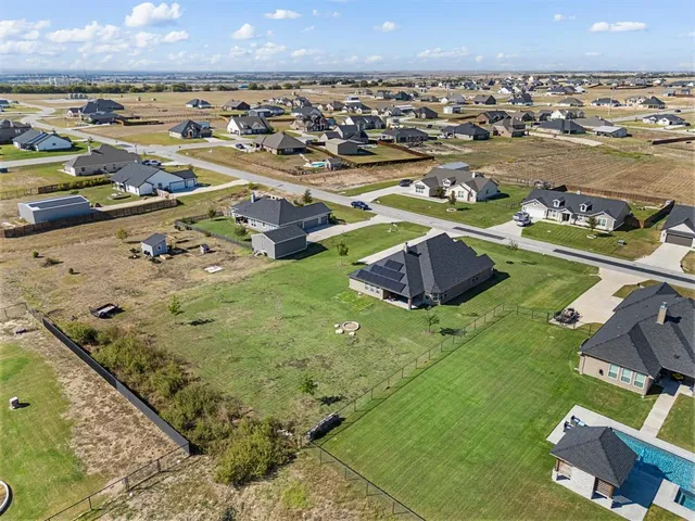 $525,000 | 123 Mossy Creek Trail, Rhome, TX 76078