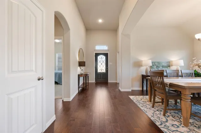 $525,000 | 123 Mossy Creek Trail, Rhome, TX 76078