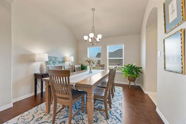 $525,000 | 123 Mossy Creek Trail, Rhome, TX 76078