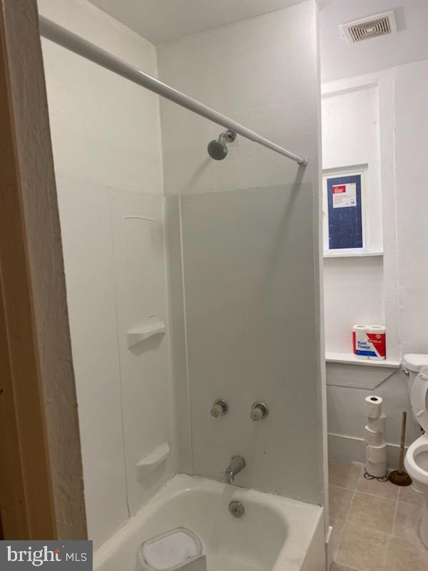 4328 Frankford Avenue, Unit 3B Philadelphia, PA 19124 - Photo 6 of 9 a bathroom with a tub and sink