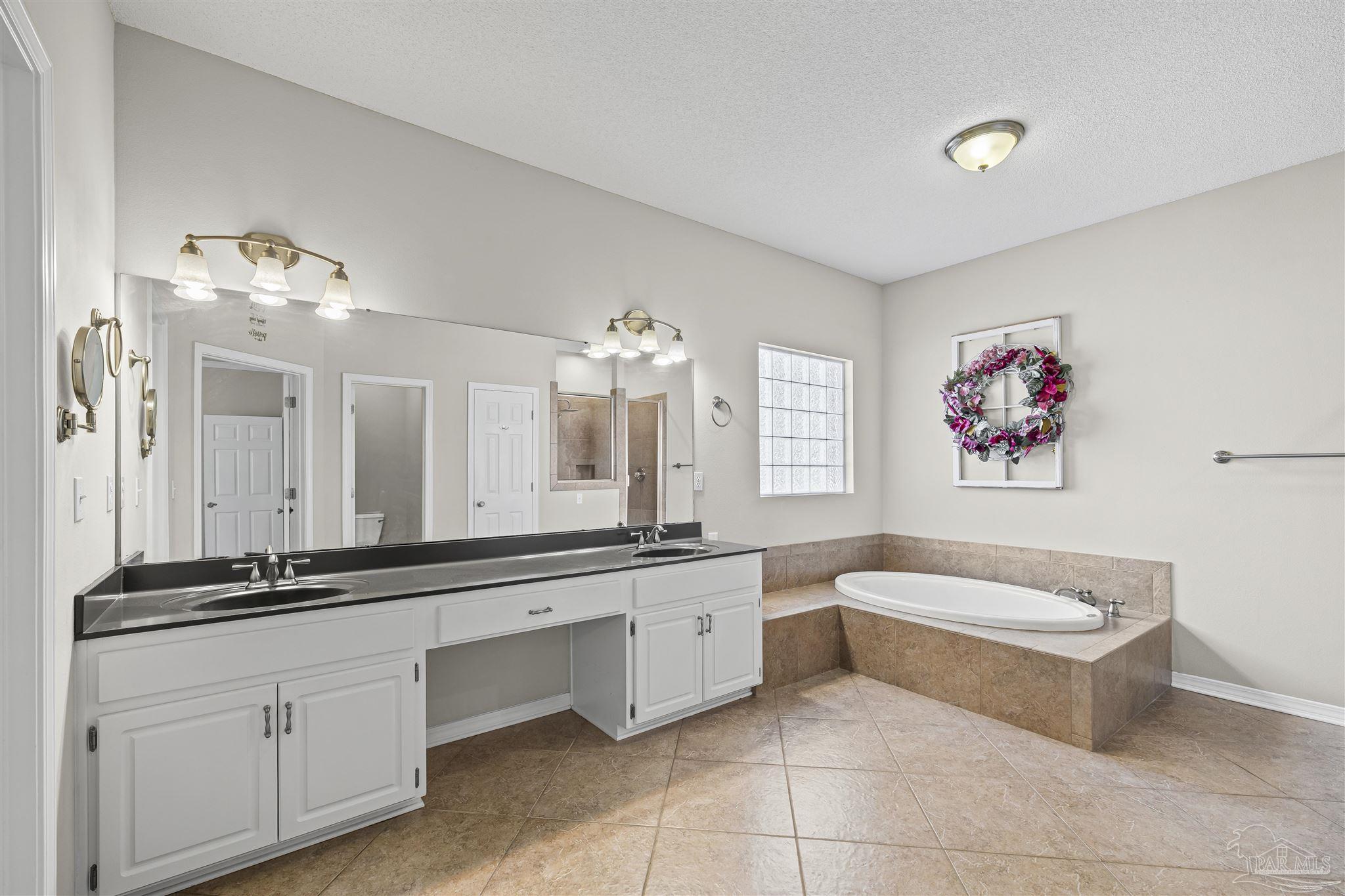 4178 North Cambridge Way Pace, FL 32571 - Photo 17 of 41