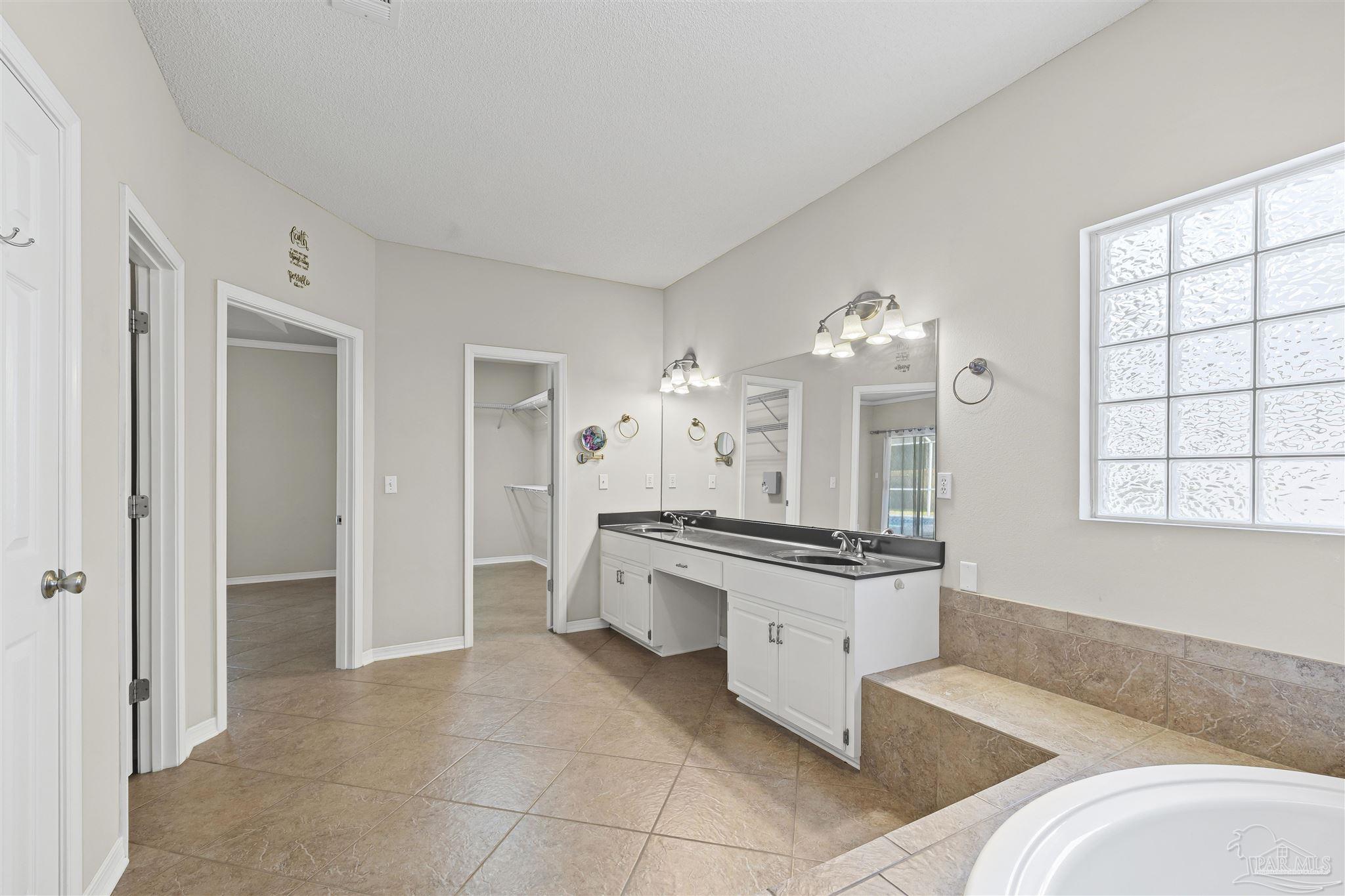 4178 North Cambridge Way Pace, FL 32571 - Photo 18 of 41