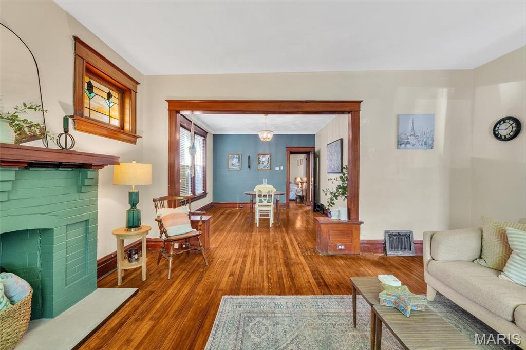 5041 Rosa Avenue St. Louis, MO 63109 - Photo 16 of 44