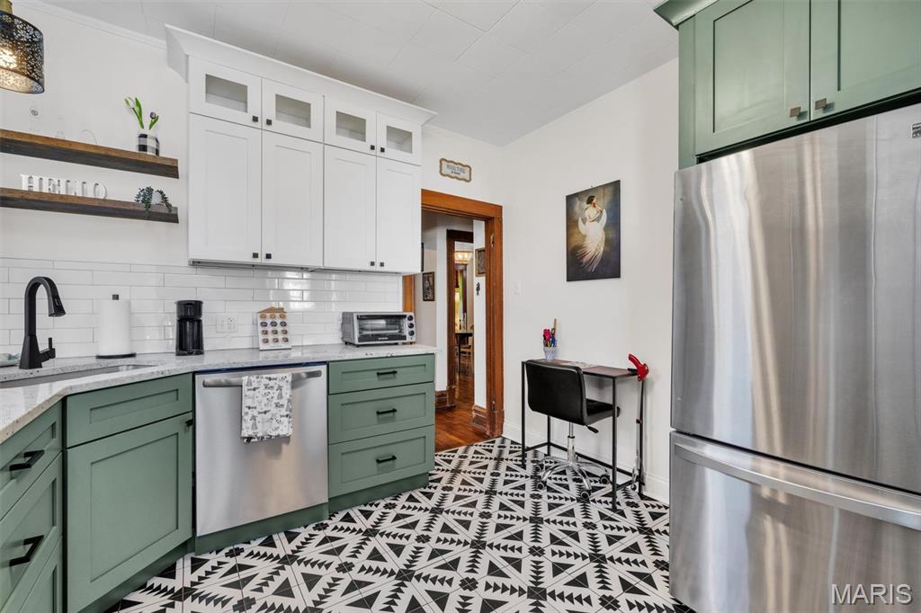 5041 Rosa Avenue St. Louis, MO 63109 - Photo 34 of 44