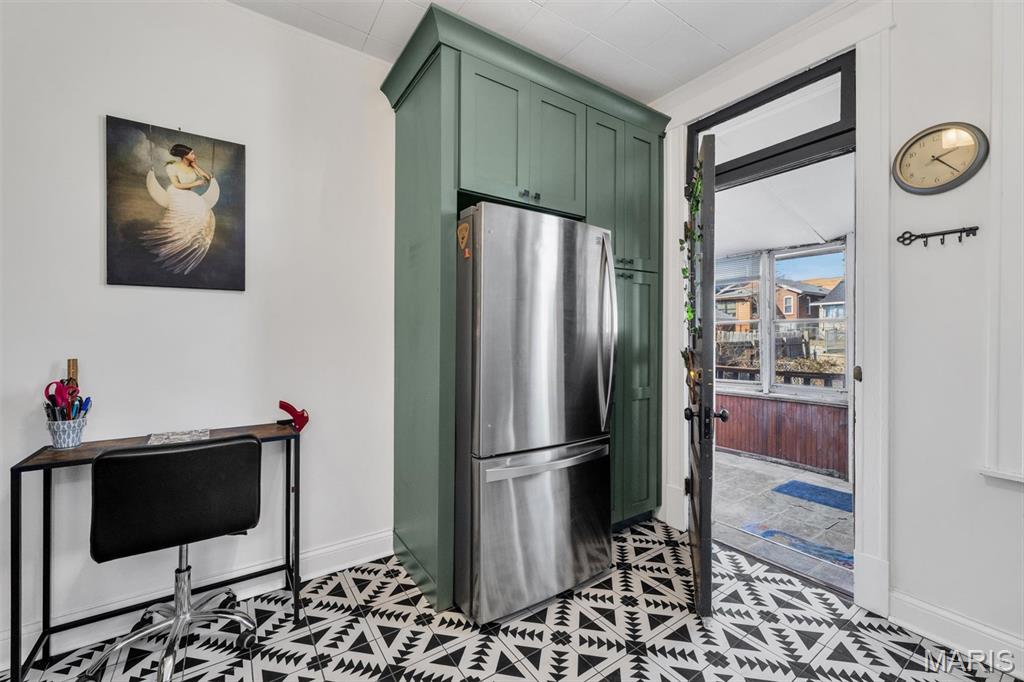 5041 Rosa Avenue St. Louis, MO 63109 - Photo 36 of 44