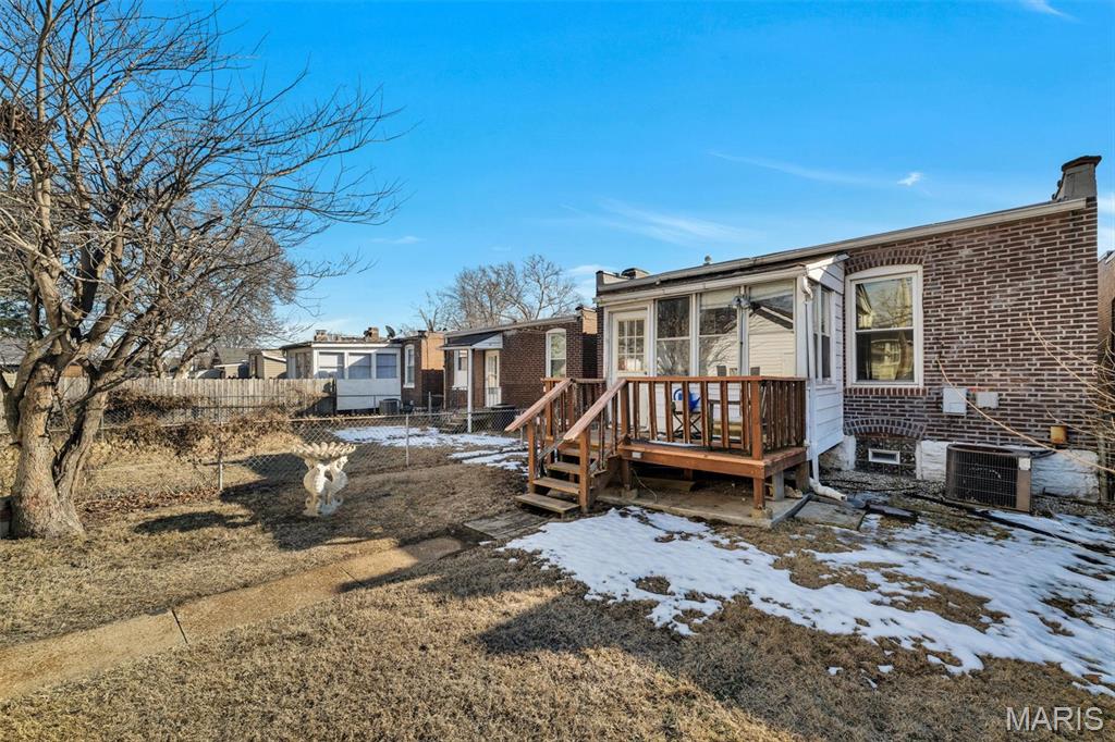 5041 Rosa Avenue St. Louis, MO 63109 - Photo 40 of 44