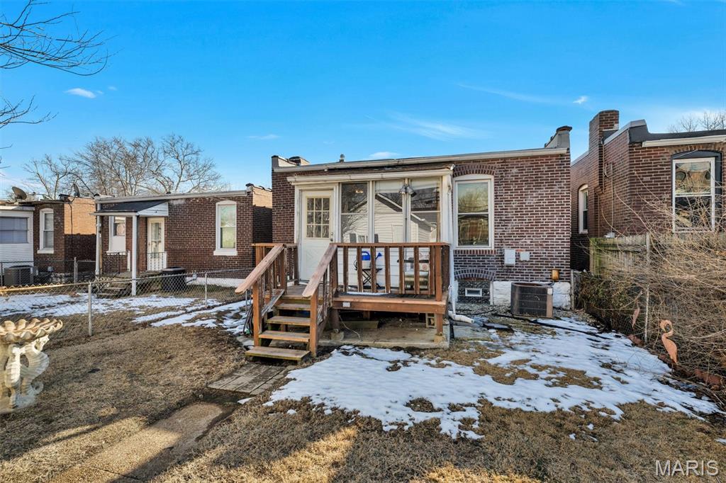 5041 Rosa Avenue St. Louis, MO 63109 - Photo 41 of 44