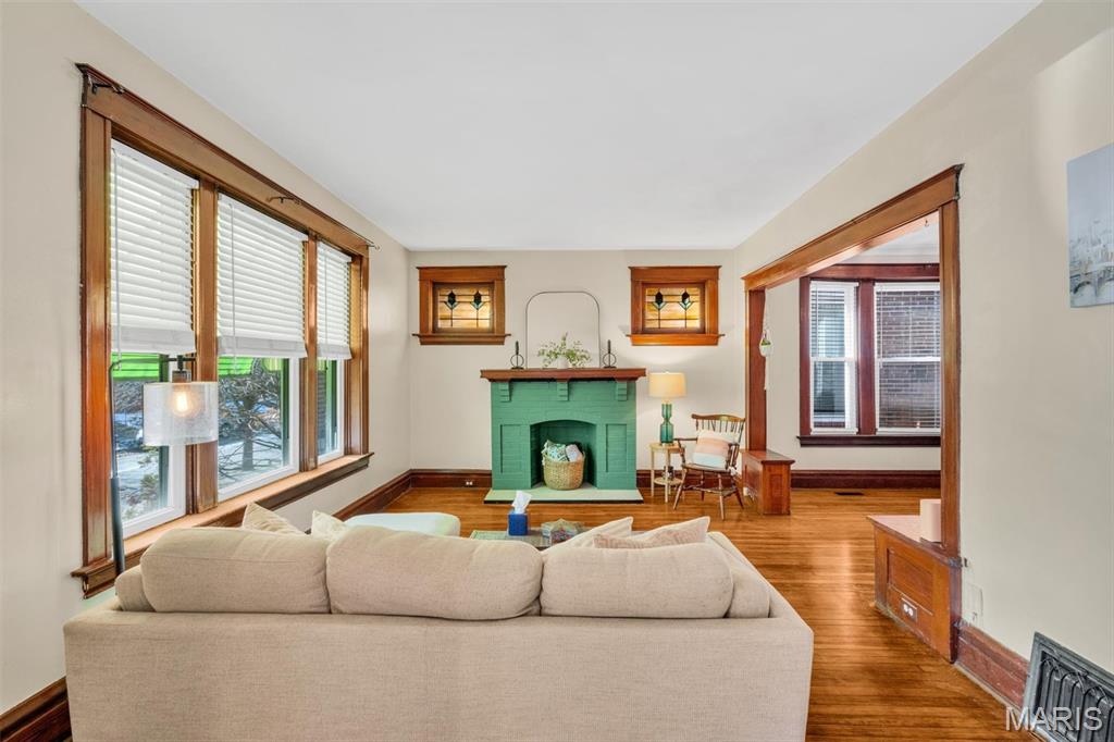 5041 Rosa Avenue St. Louis, MO 63109 - Photo 9 of 44