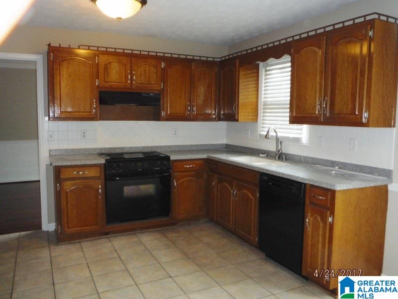 813 Nelson Road Oxford, AL 36203 - Photo 13 of 39