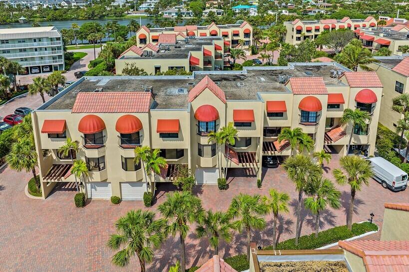 170 Celestial Way, Unit 33 Juno Beach, FL 33408 - Photo 11 of 51 002-170CelestialWay-JunoBeach-FL-SMALL