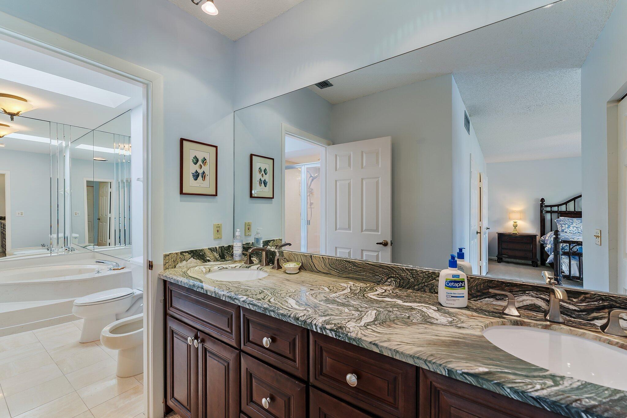 170 Celestial Way, Unit 33 Juno Beach, FL 33408 - Photo 43 of 51 030-170CelestialWay33-JunoBeach-FL-SMALL