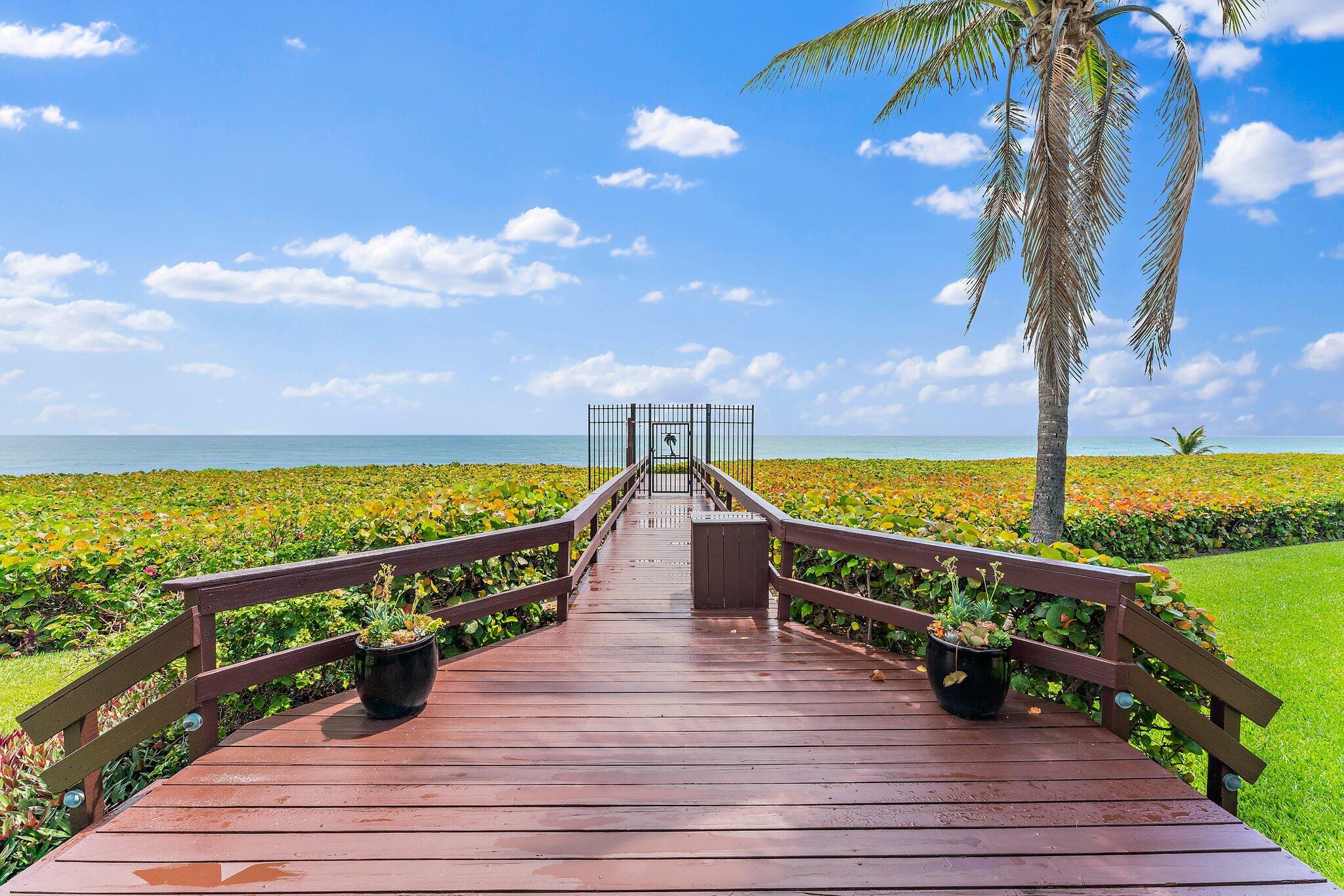 170 Celestial Way, Unit 33 Juno Beach, FL 33408 - Photo 47 of 51 039-170CelestialWay33-JunoBeach-FL-SMALL