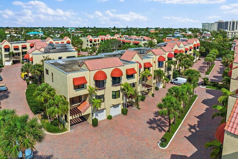 170 Celestial Way, Unit 33 Juno Beach, FL 33408 - Photo 10 of 51 001-170CelestialWay-JunoBeach-FL-SMALL