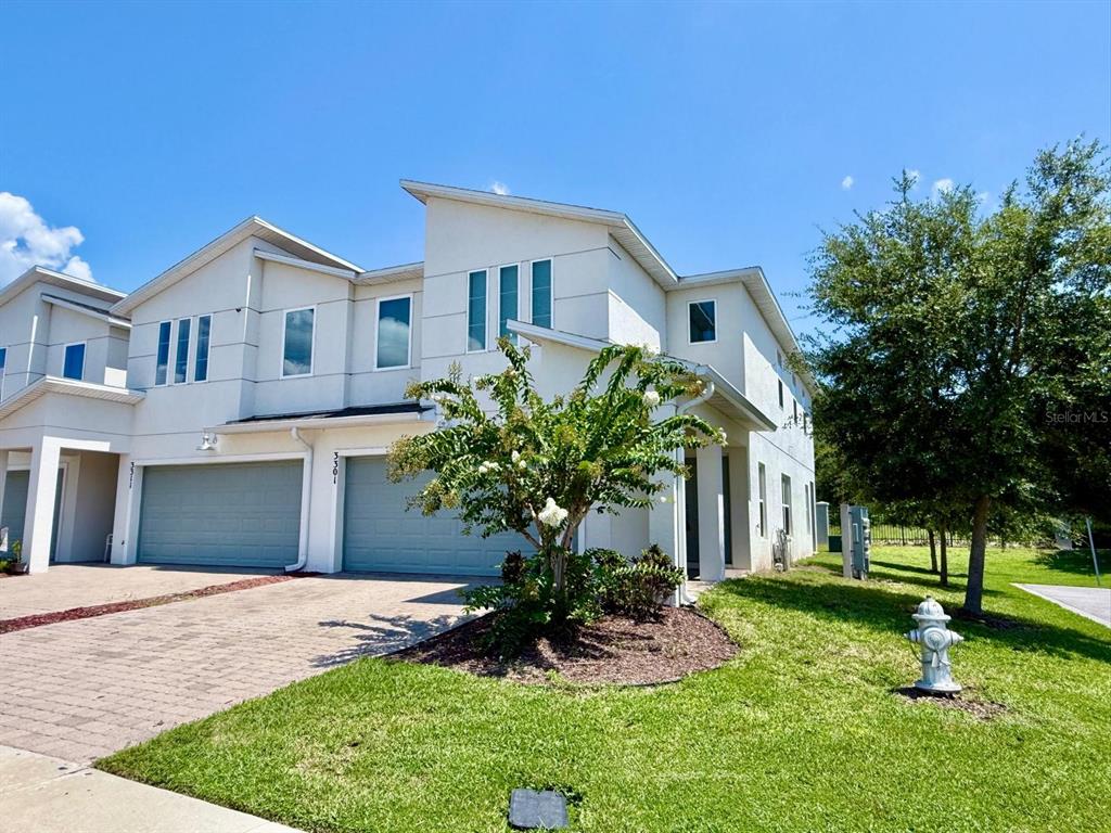 3301 Beau Road Kissimmee, FL 34746 - Photo 2 of 29 Gallery Image 2