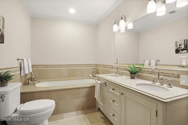 $2,149,000 | 177 Railroad Avenue, Unit C, Greenwich, CT 06830