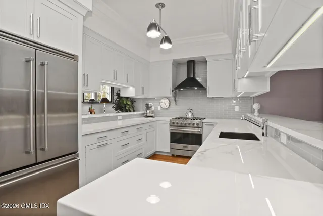 $2,149,000 | 177 Railroad Avenue, Unit C, Greenwich, CT 06830