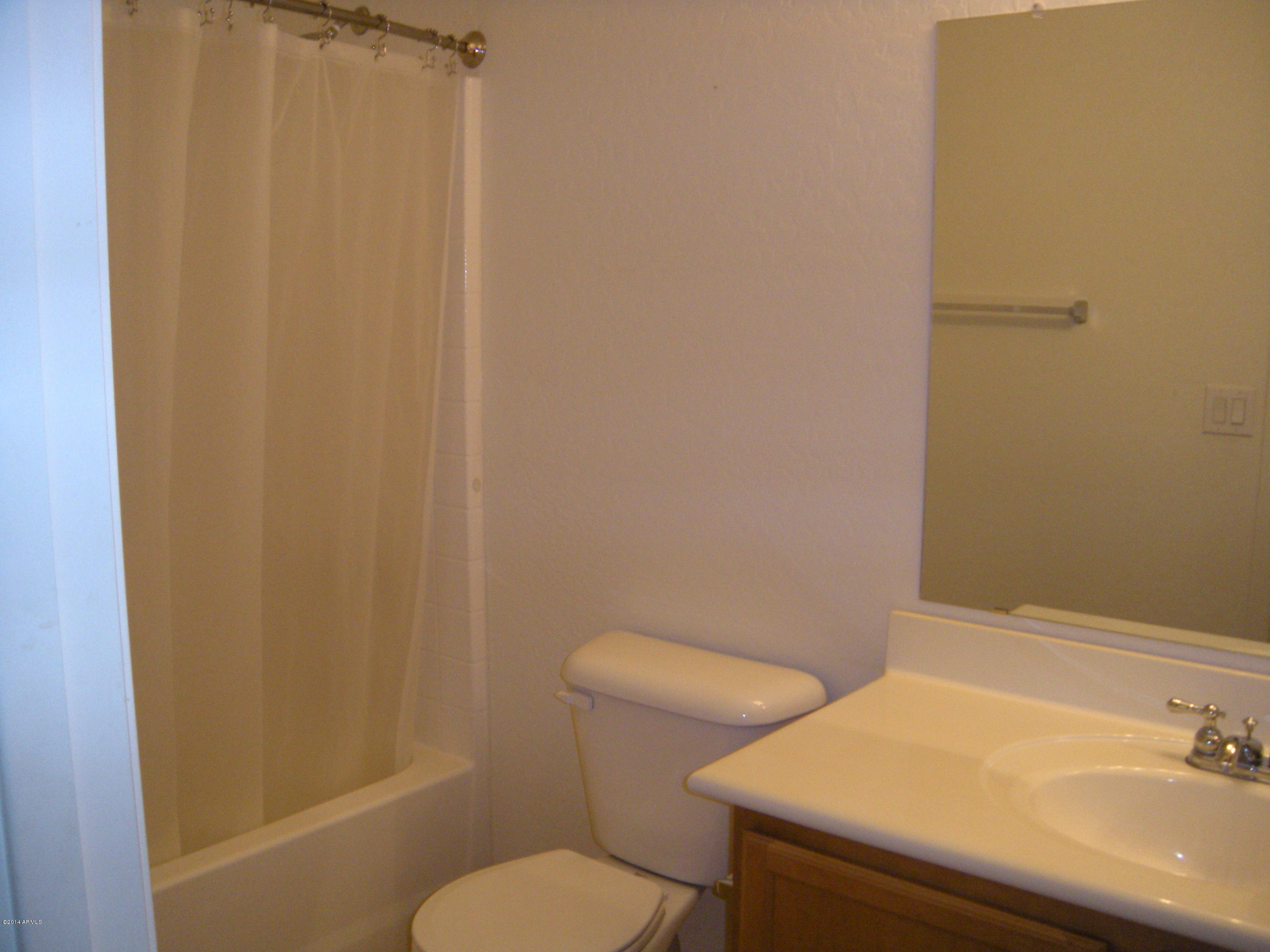 45570 West Tucker Road Maricopa, AZ 85139 - Photo 11 of 23 2nd Bath