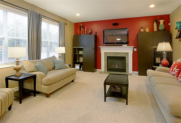 532 Raymond Road Plymouth, MA 02360 - Photo 2 of 11 Gallery Image 2