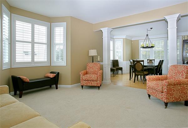 532 Raymond Road Plymouth, MA 02360 - Photo 5 of 11 Gallery Image 5