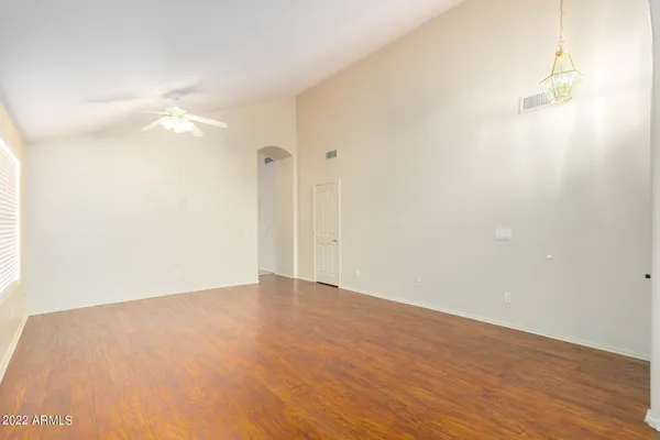 $1,975 | 12531 West Edgemont Avenue, Avondale, AZ 85392