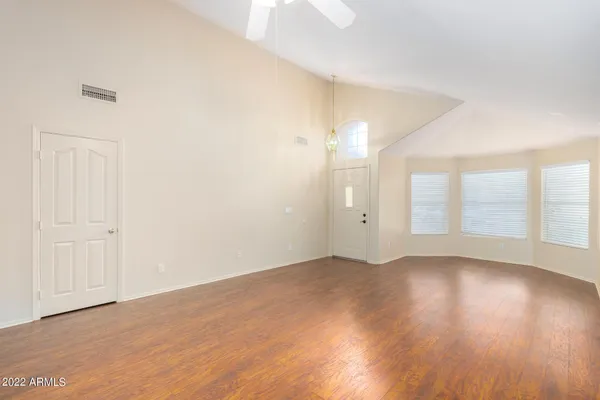 $1,975 | 12531 West Edgemont Avenue, Avondale, AZ 85392