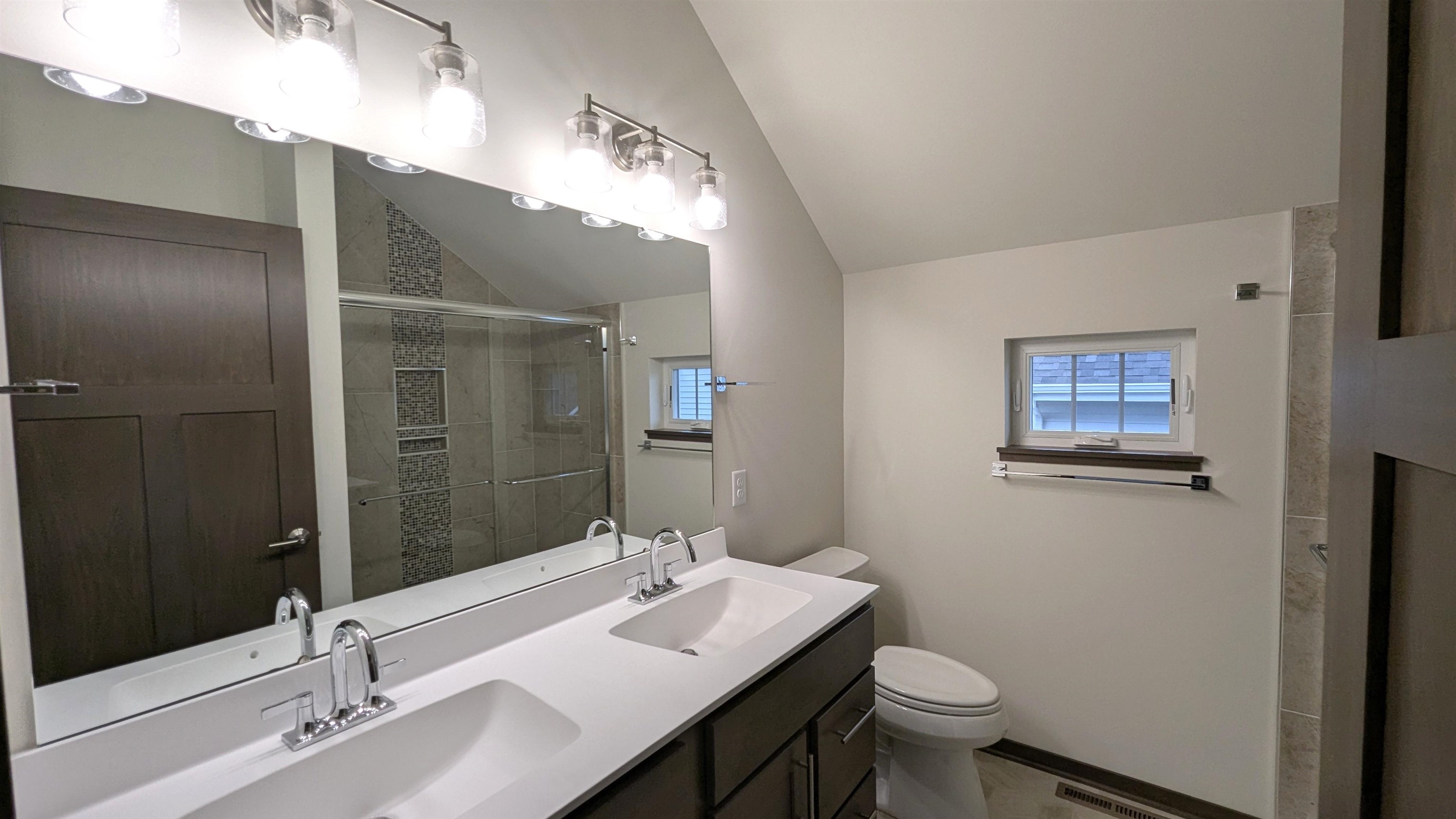 4317 Goldeneye Gateway Middleton, WI 53562 - Photo 11 of 51