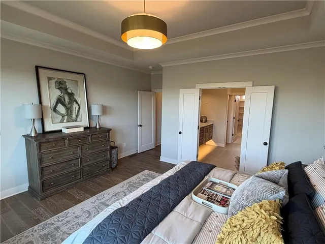 $785,000 | 11606 South Zarda Drive, Olathe, KS 66061