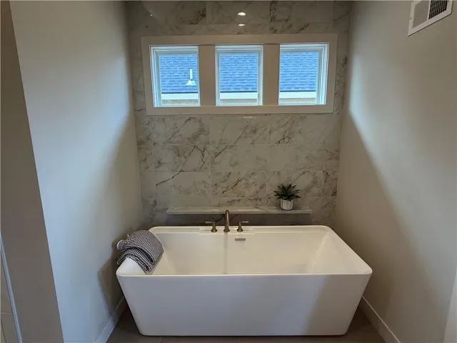 $785,000 | 11606 South Zarda Drive, Olathe, KS 66061