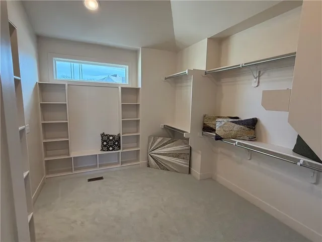 $785,000 | 11606 South Zarda Drive, Olathe, KS 66061