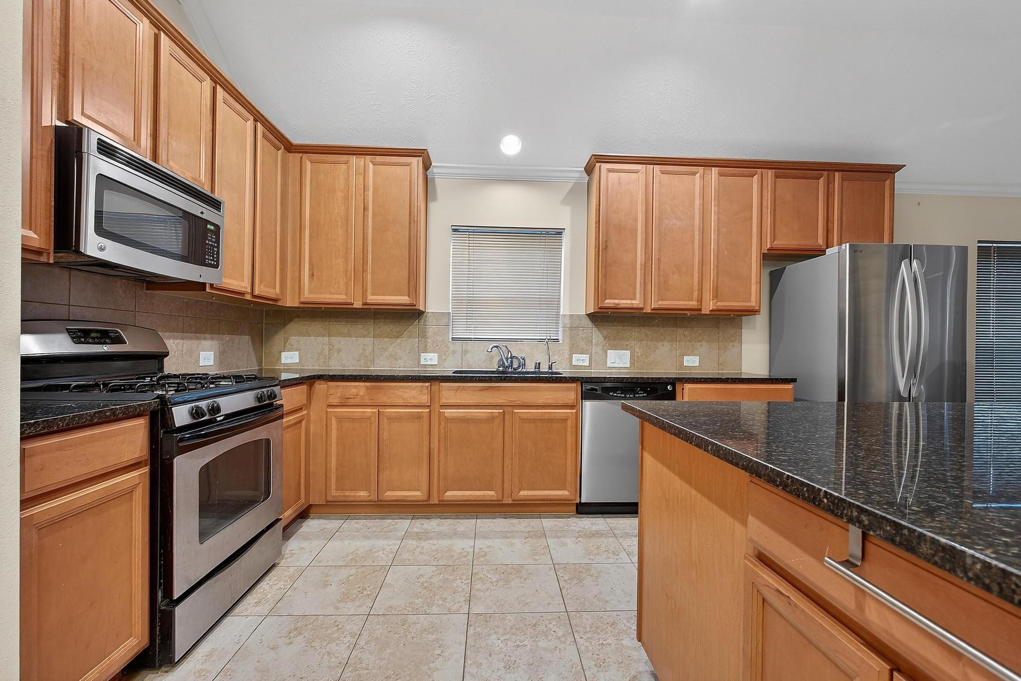 12407 Point Arbor Court Tomball, TX 77377 - Photo 7 of 26