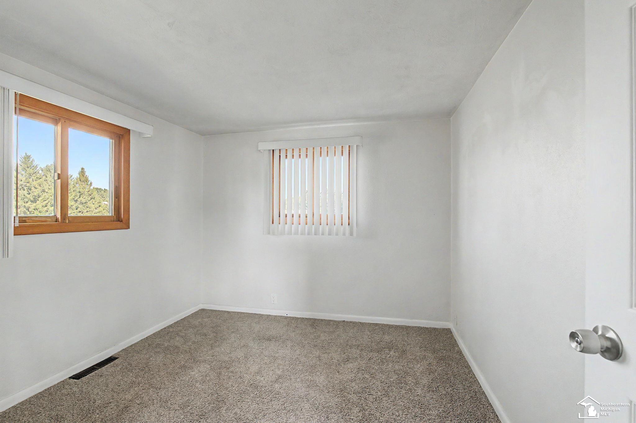 9901 Secor Road Temperance, MI 48182 - Photo 12 of 37 Gallery Image 12
