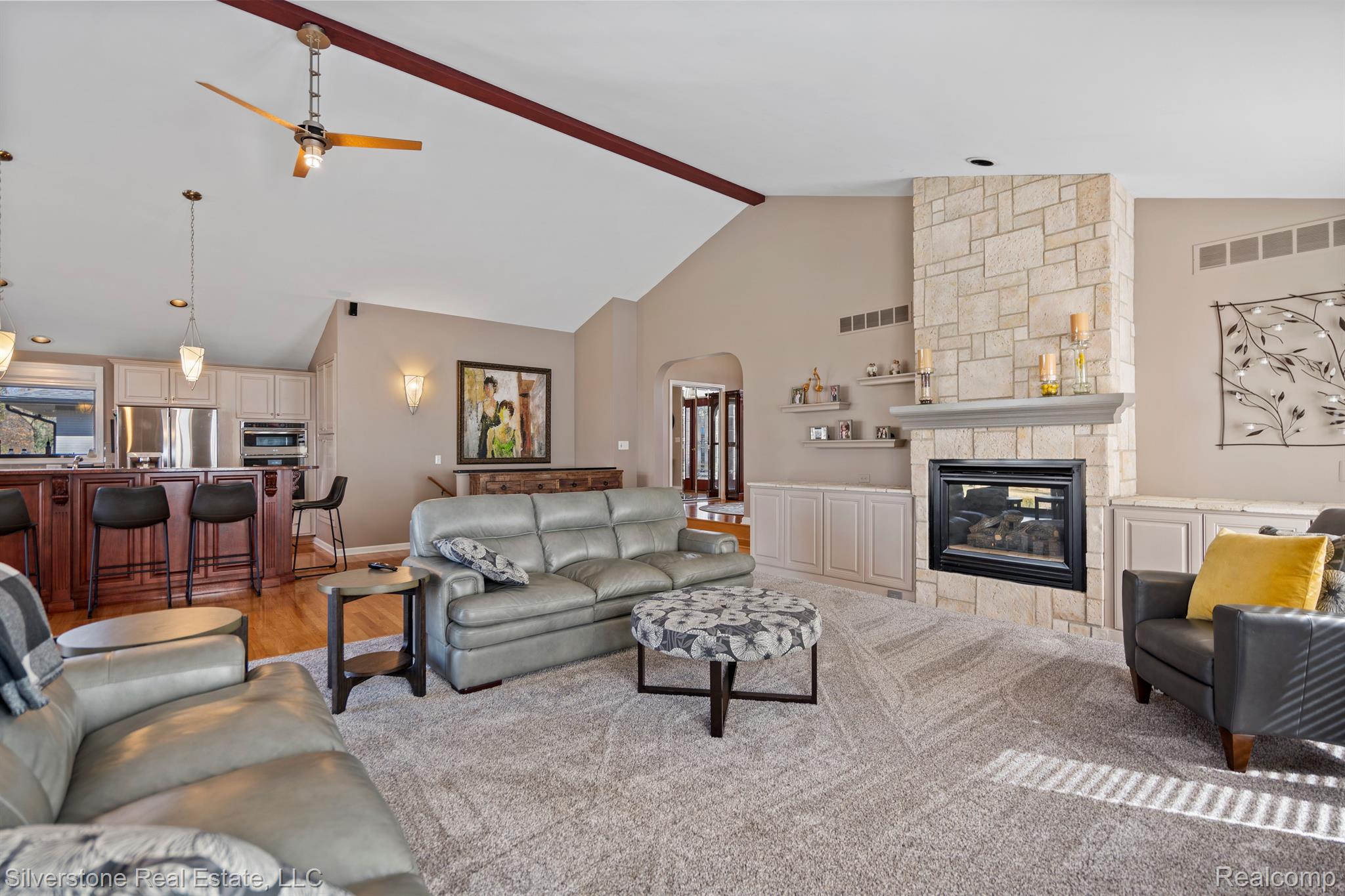38415 Riverside Drive Clinton Township, MI 48036 - Photo 11 of 49 Gallery Image 11