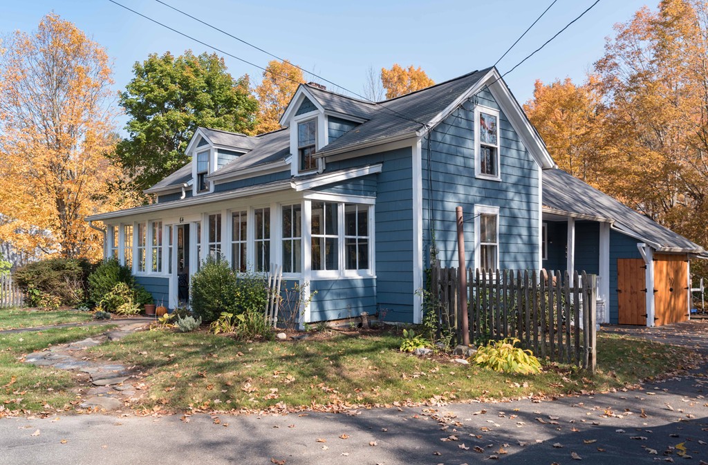 64 West Farms Road Northampton, MA 01062 - Photo 1 of 30