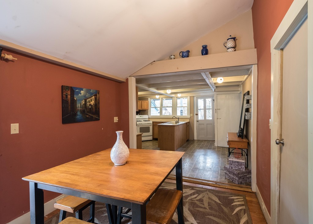 64 West Farms Road Northampton, MA 01062 - Photo 12 of 30