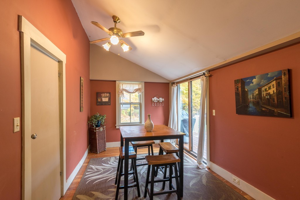 64 West Farms Road Northampton, MA 01062 - Photo 13 of 30