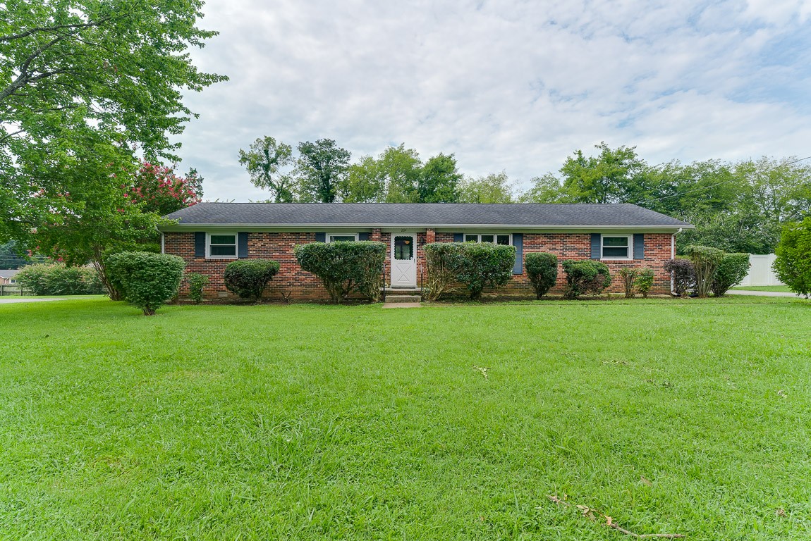 204 Lucas Road Shelbyville, TN 37160 - Photo 1 of 26 Gallery Image 1