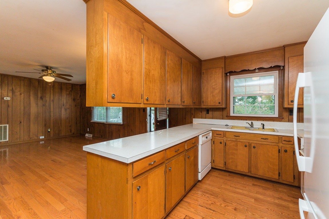 204 Lucas Road Shelbyville, TN 37160 - Photo 6 of 26 Gallery Image 6