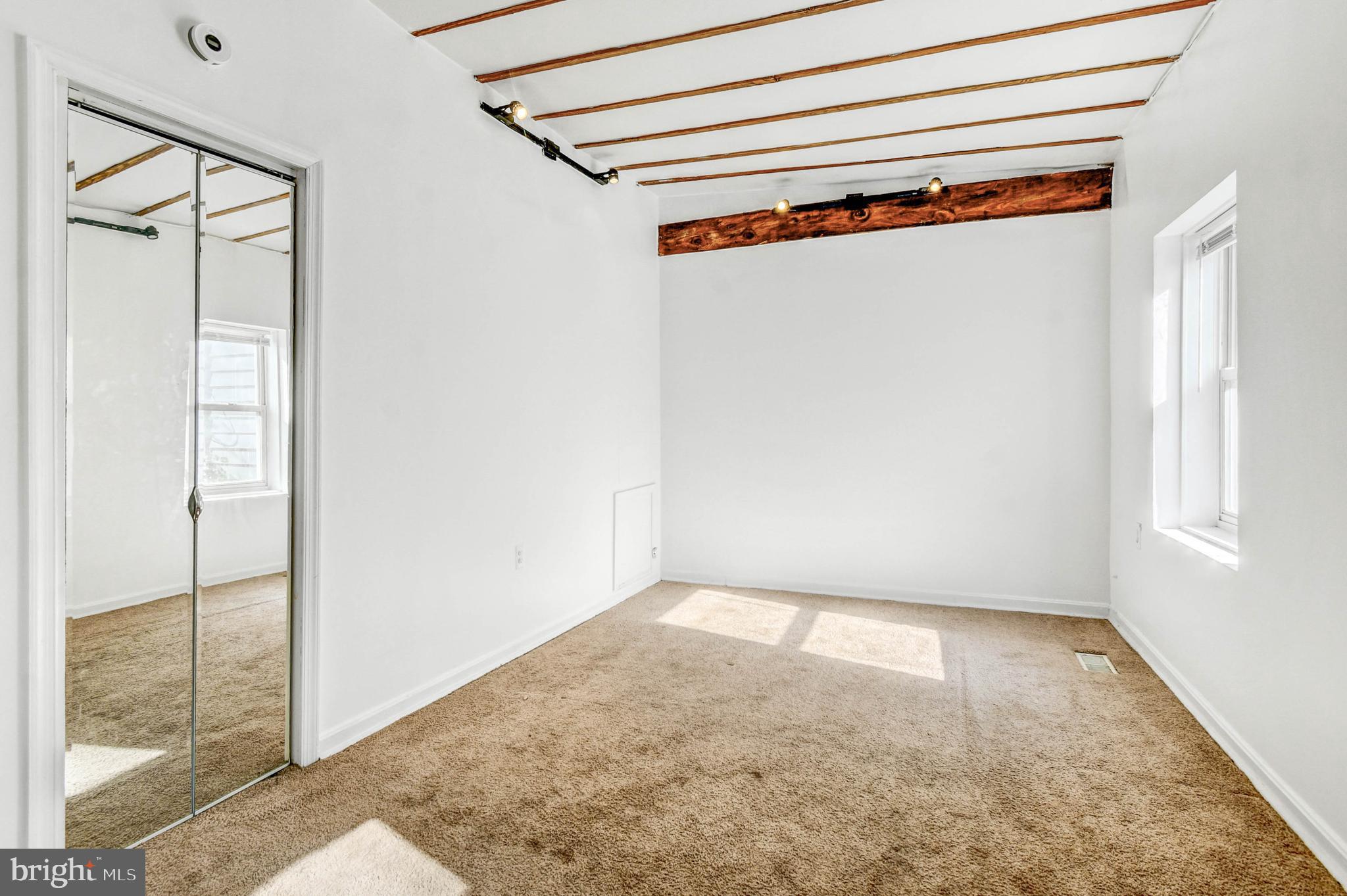 470 Ridge Street Northwest Washington, DC 20001 - Photo 20 of 25