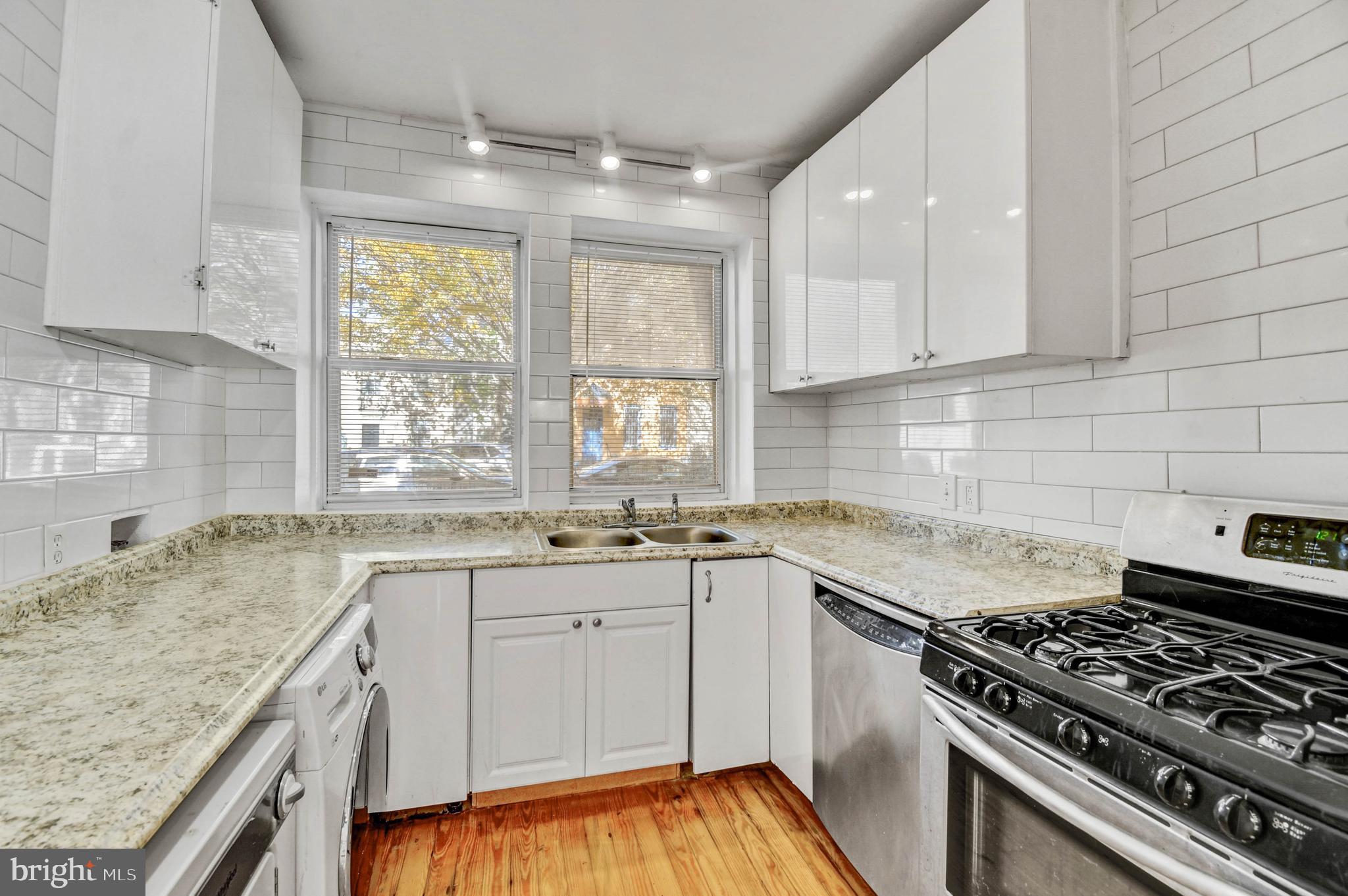 470 Ridge Street Northwest Washington, DC 20001 - Photo 9 of 25