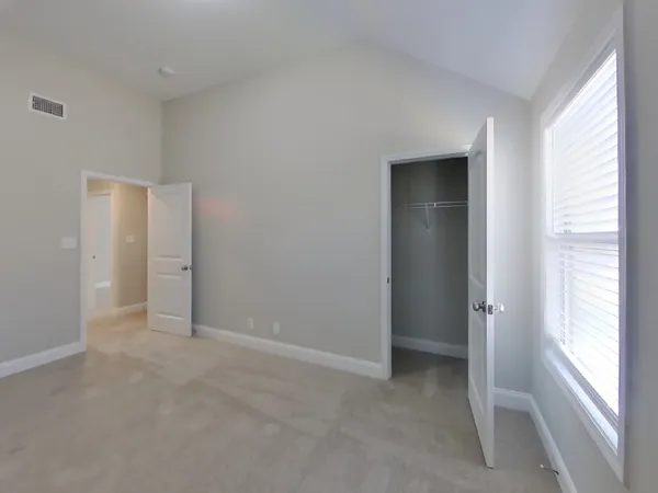 $1,869 | 1324 Black Oak Circle, Clarksville, TN 37042
