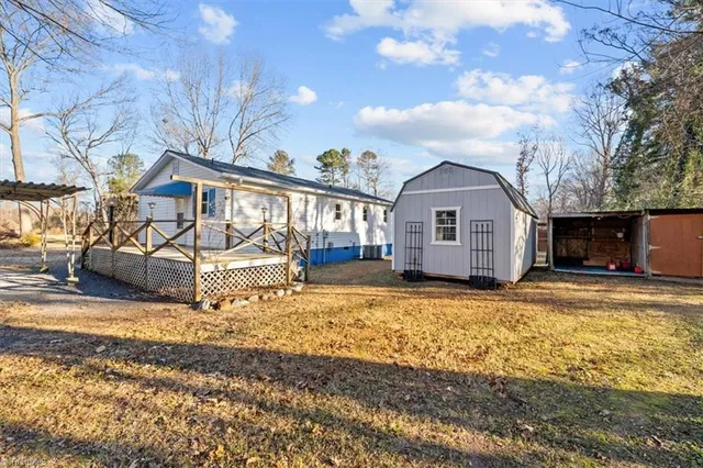 $200,000 | 4250 Timber Lea Lane, Ramseur, NC 27316