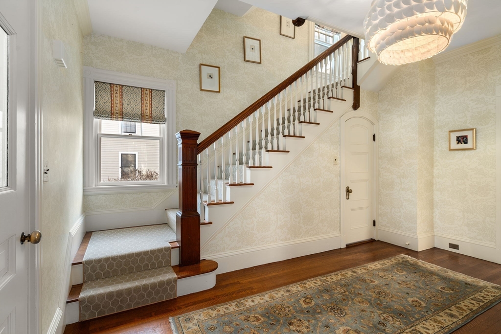 29 Abbott Road Wellesley, MA 02481 - Photo 14 of 32