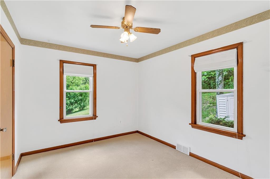 1484 Merriman Road Ambridge, PA 15003 - Photo 14 of 24