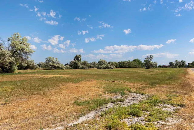 $525,000 | Lot 8 East Island Court, Burley, ID 83318