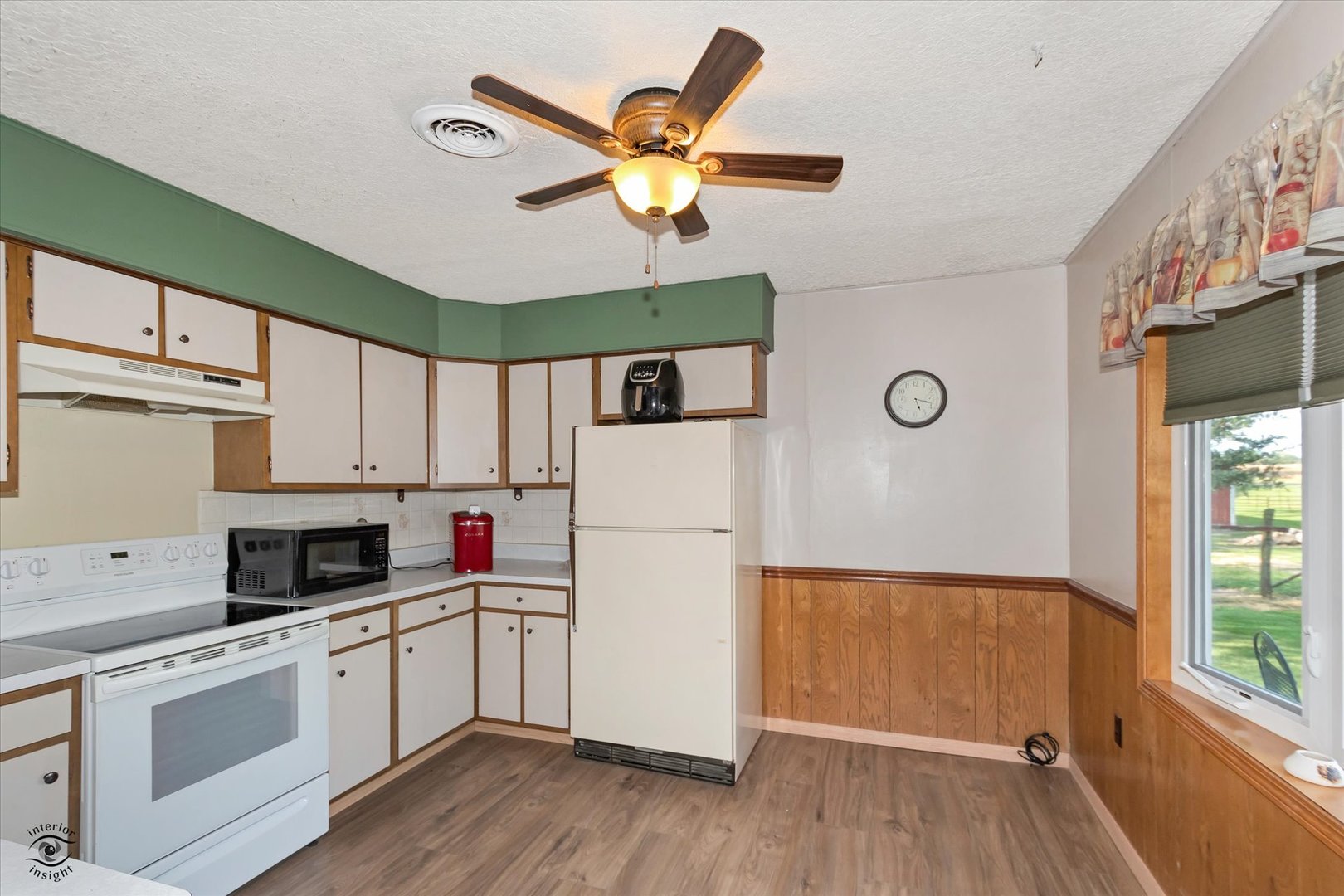 257 South Jackson Road Pecatonica, IL 61063 - Photo 11 of 42 Gallery Image 11