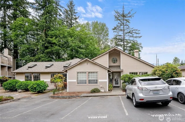 $245,000 | 11527 Highway 99, Unit A105, Everett, WA 98204