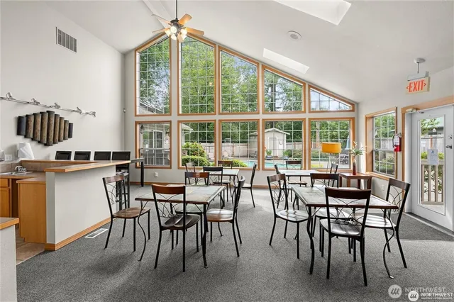 $245,000 | 11527 Highway 99, Unit A105, Everett, WA 98204